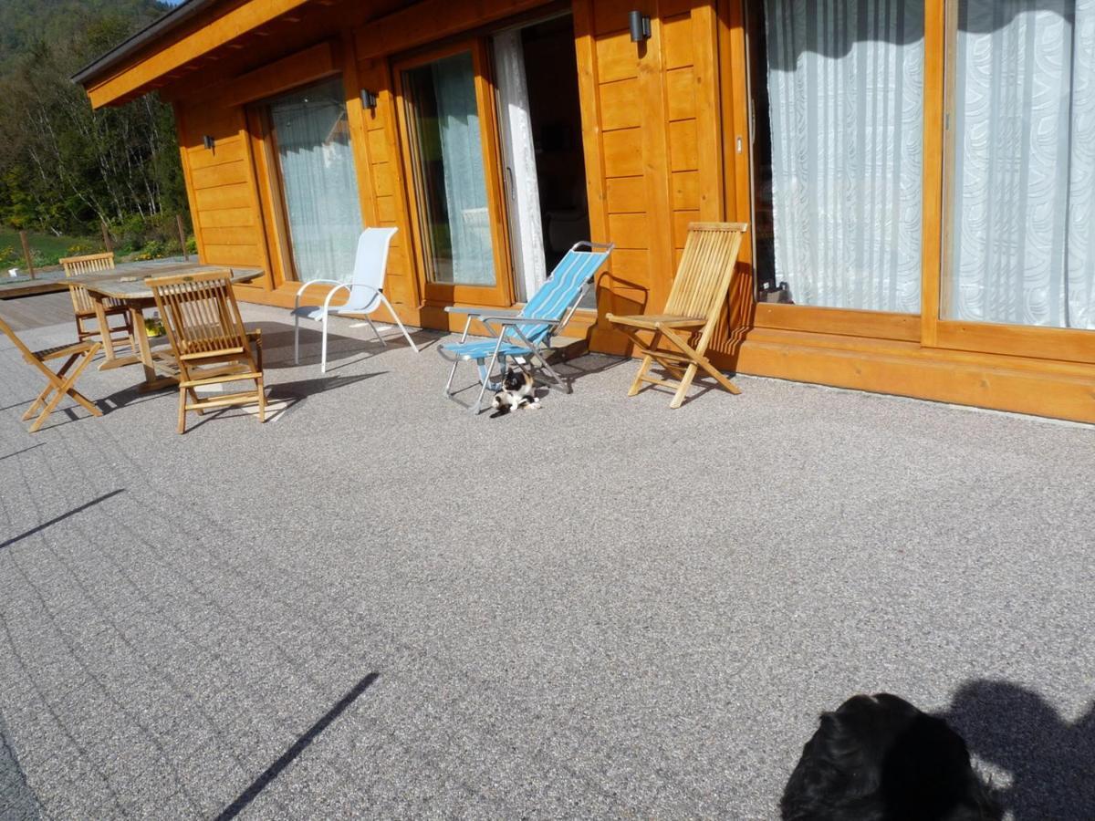 Chalet Aux 3 Biches Mieussy Exterior photo