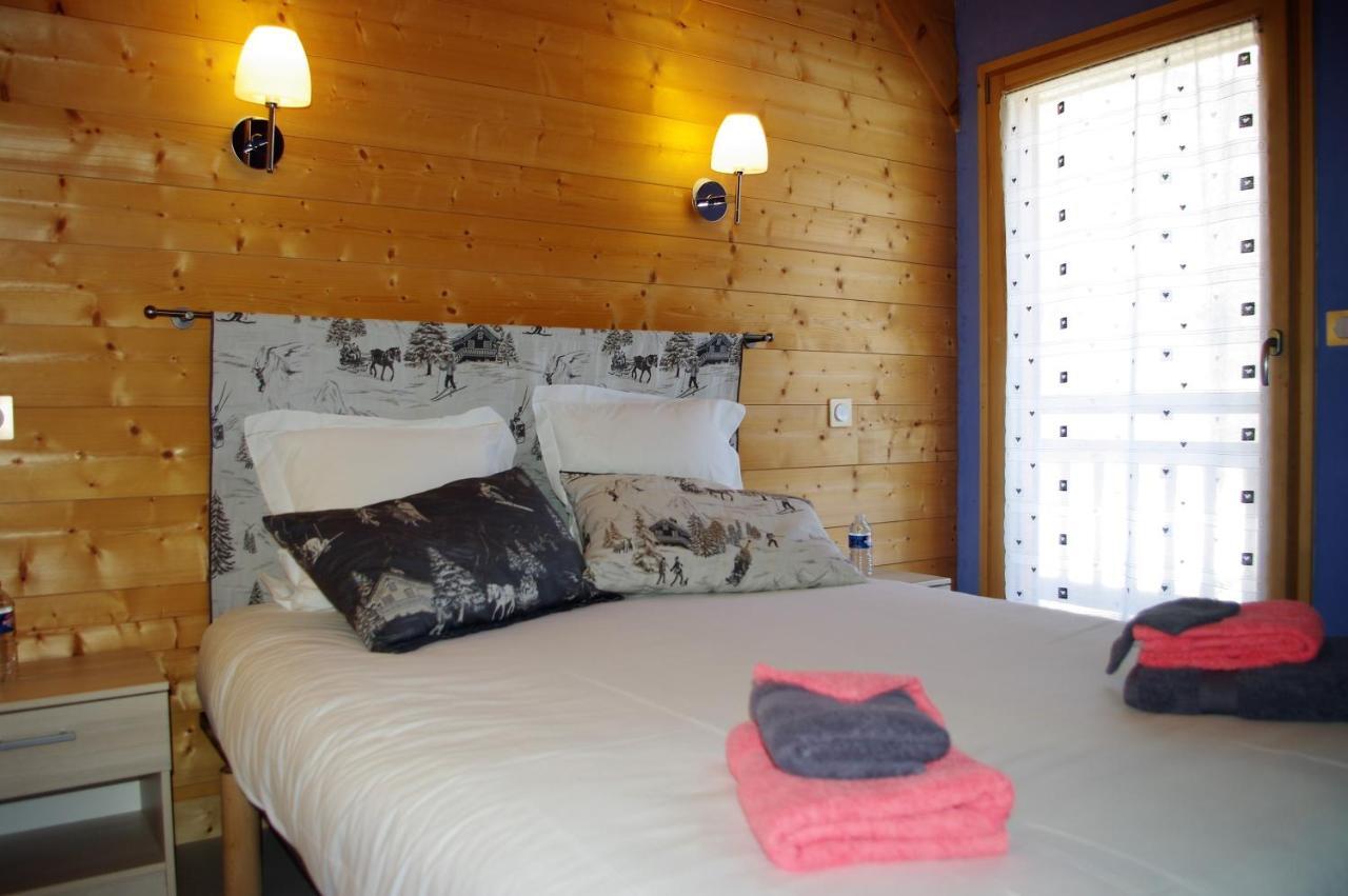 Chalet Aux 3 Biches Mieussy Exterior photo
