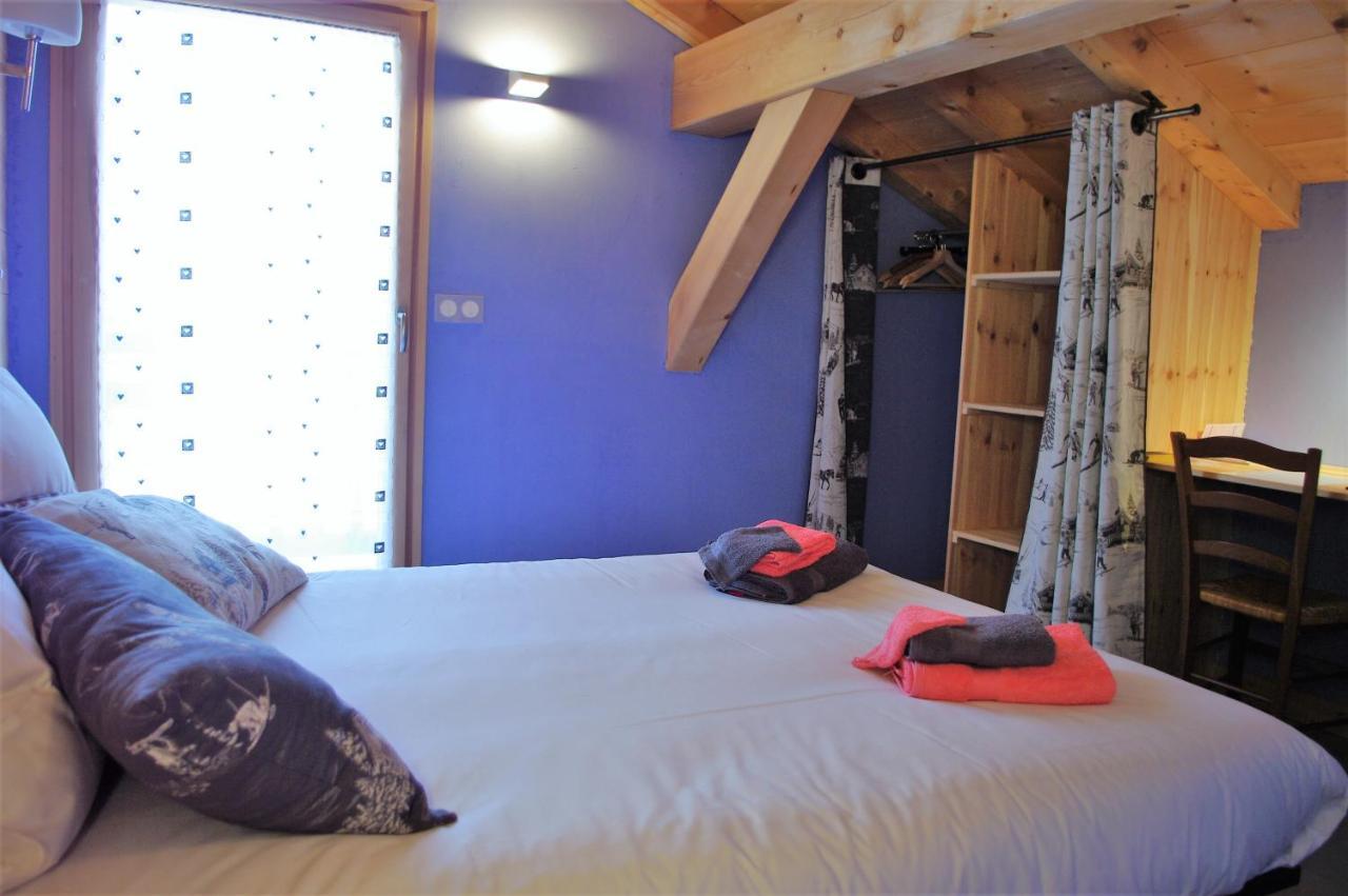 Chalet Aux 3 Biches Mieussy Exterior photo